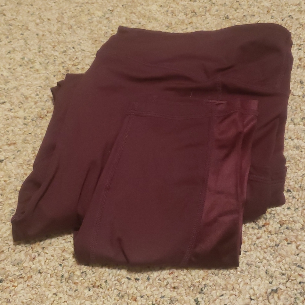 Fabletics Solar Statement Powerpuff 7/8